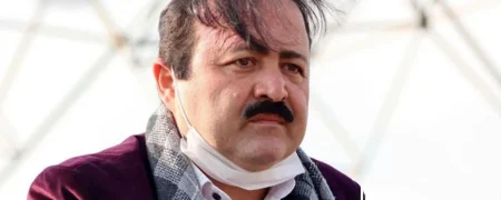 بازیگر سینما و تلویزیون: «ماشین قسطی زیرپام رو فروختم برای پدرم مکه آزاد خریدم»