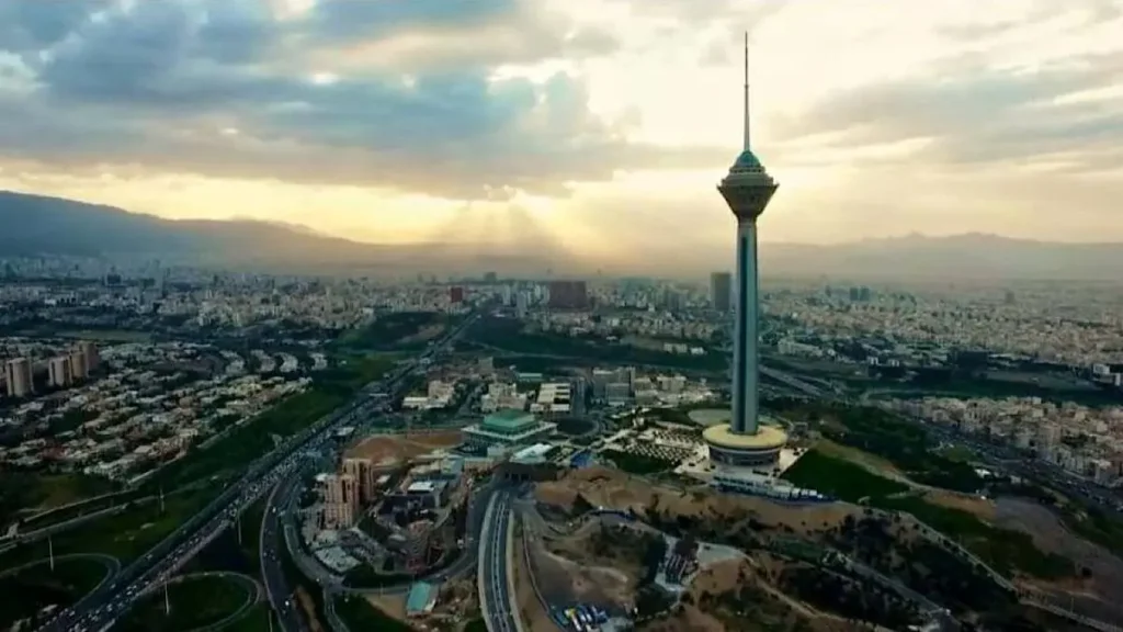 سهم تهران از سپرده‌های بانکی: نیمی از ثروت کشور در پایتخت؟