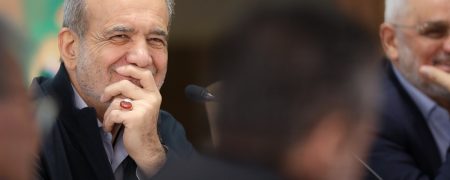 شوخی مسعود پزشکیان با بمباران صداوسیما: «ما خودمان در اتفاق بودیم!» + ویدیو