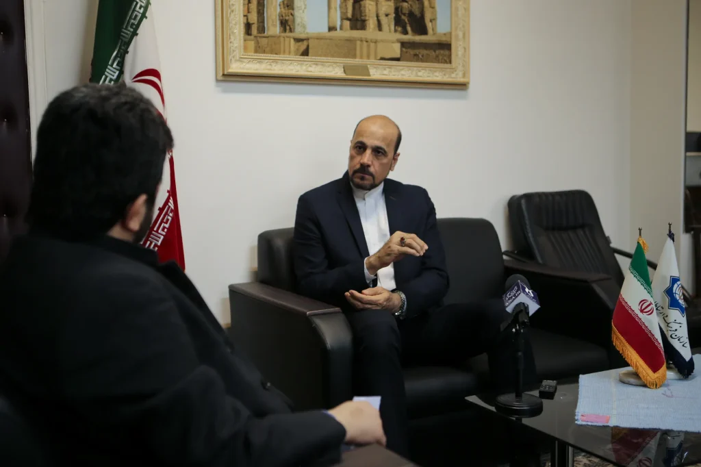 امیر موسوی