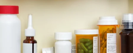 خطرات پنهان مصرف داروهای بدون نسخه؛ از استامینوفن تا ایبوپروفن