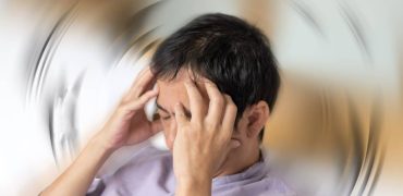 هر چیزی که باید درباره بیماری منیر گوش بدانید: علل، تشخیص و درمان