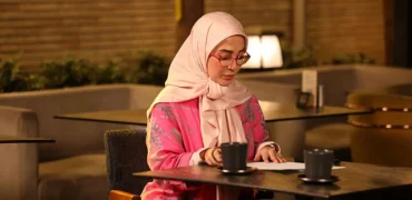 بازگشت ژیلا صادقی به قاب تلویزیون با برنامه «خط قرمز» + ویدیو