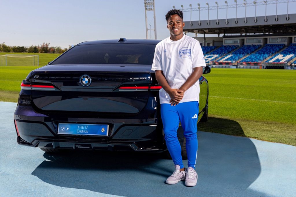 اندریک BMW
