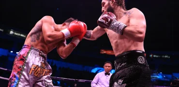 تساوی نوه محمد علی کلی با حریف تایلندی در سالگرد مبارزه تاریخی با جو فریزر + ویدیو