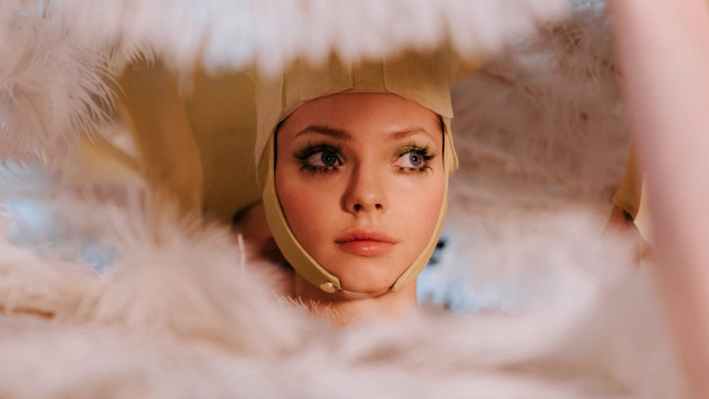 خواهر ناتنی زشت ۲۰۲۵