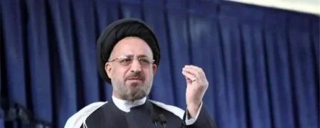 امام‌ جمعه شیراز: «مردم در زمان شاه در فقر و فلاکت بودند»