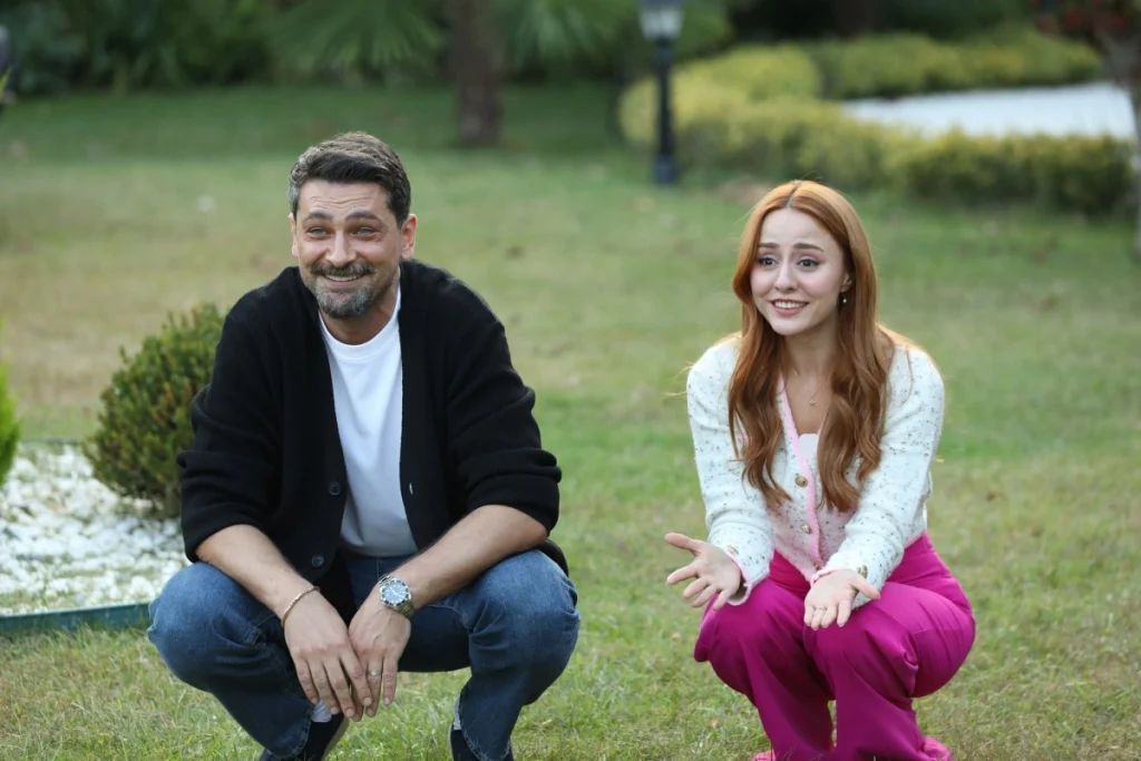 سریال ترکی غریبهای در آینه