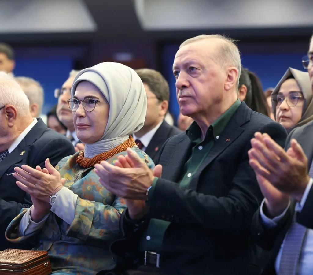 رجب طیب اردوغان و همسرش