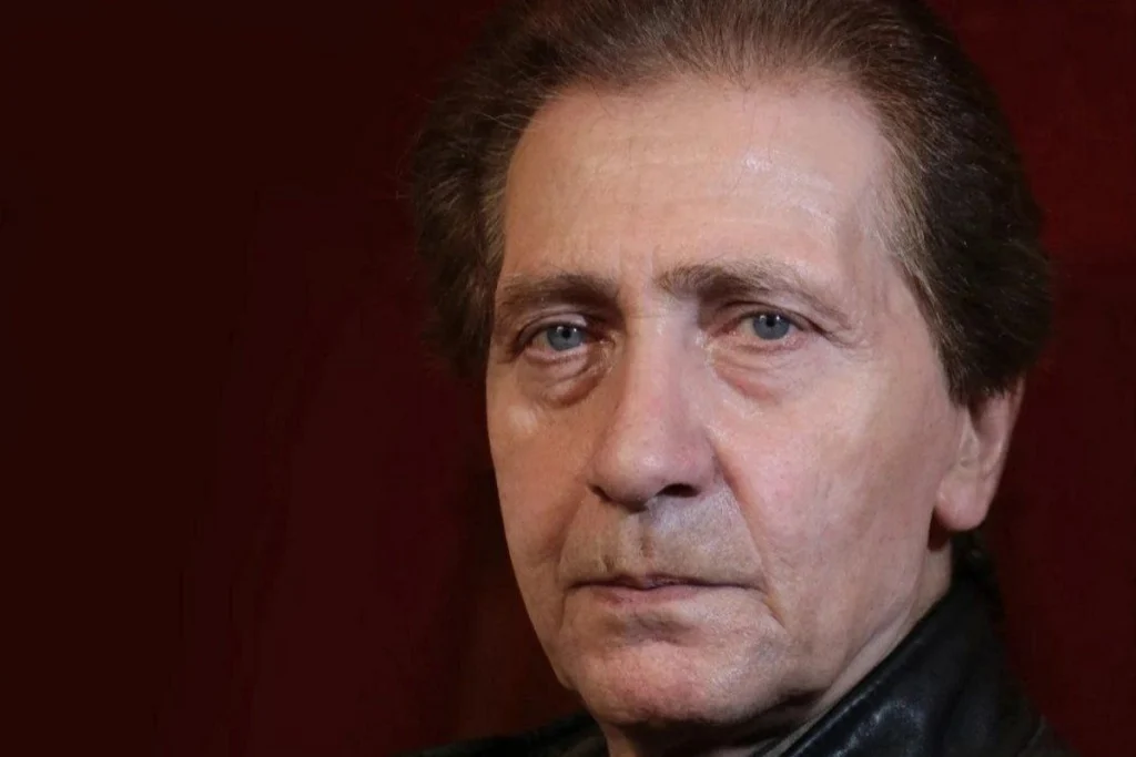 سعید مظفری در ۸۳ سالگی درگذشت؛ بیوگرافی صدای ماندگار نسل طلایی دوبله ایران