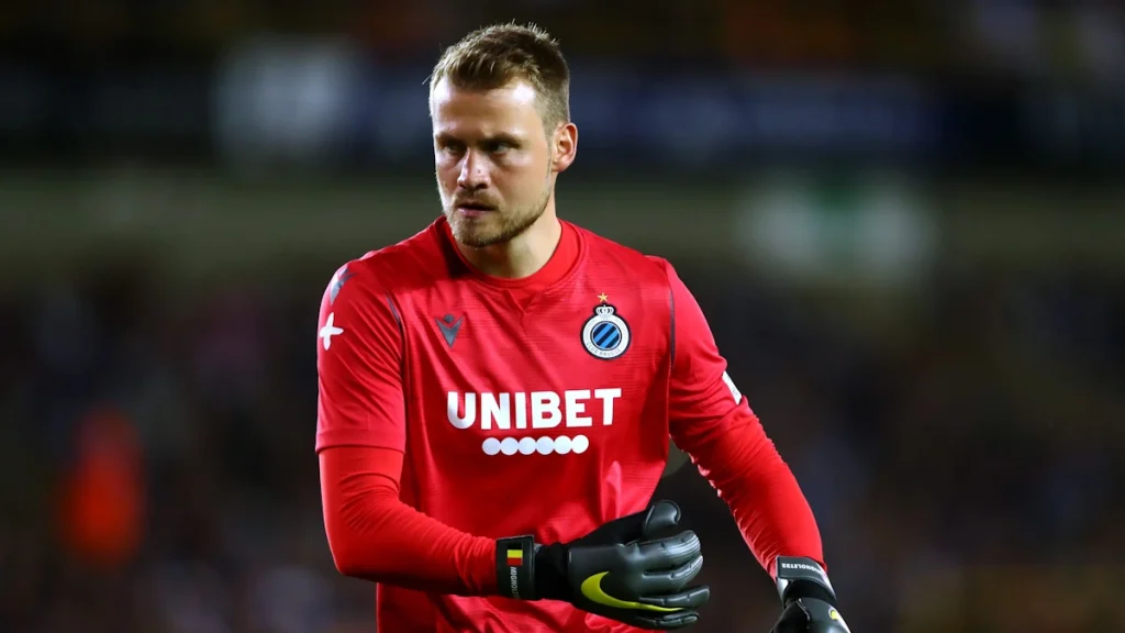 سیمون مینیوله کلوب بروژ