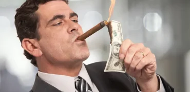 اثر اسکروچ: آیا افراد ثروتمند واقعاً خودخواه‌تر هستند؟