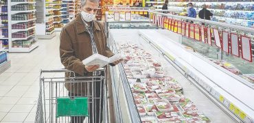 اظهارات مجری صداوسیما درباره رزق و روزی مردم روی آنتن زنده خبرساز شد + ویدیو
