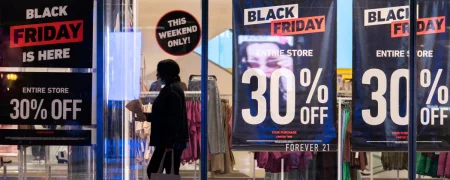 ۱۰ نکته جالب درباره بلک فرایدی؛ تلفات جمعه سیاه در آمریکا بیش از قربانیان حمله کوسه