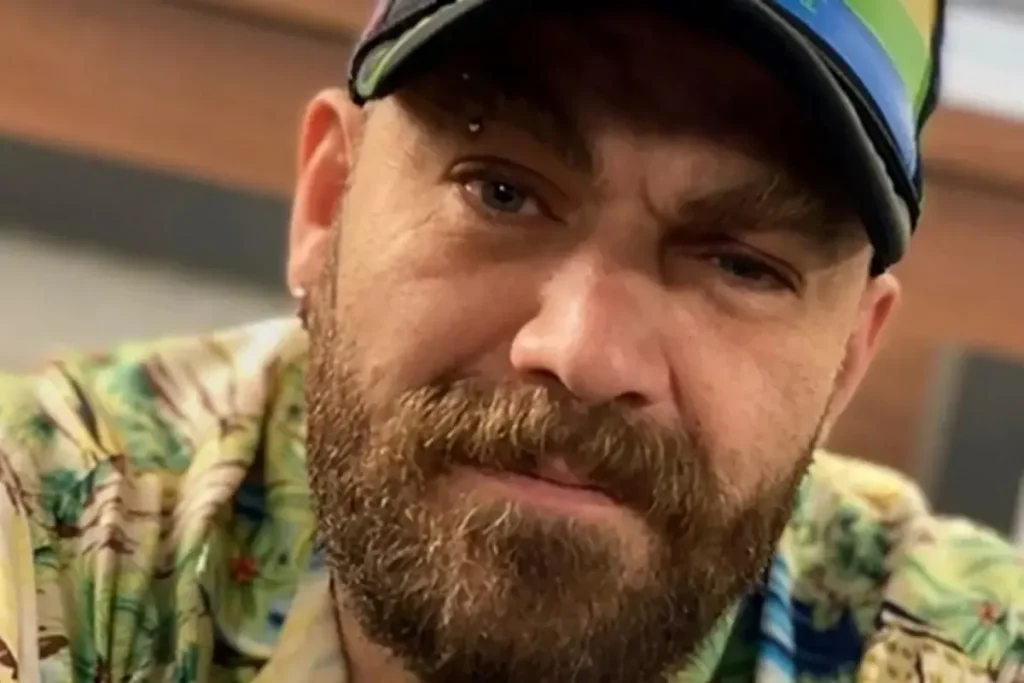 پلمب رستوران و بازداشت بهادر وحشی در ترکیه به جرم ضرب‌وشتم + ویدیو