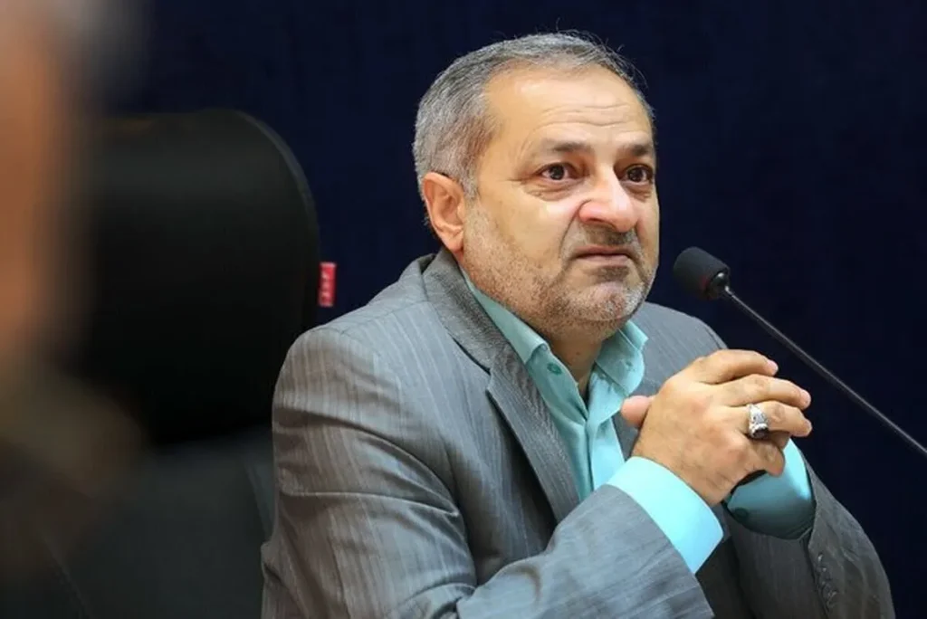 وزیر آموزش‌وپرورش: کتاب «از ایرانمان دفاع می‌کنیم» به پایه‌های تحصیلی اضافه می‌شود