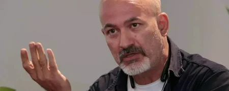 انتقاد فعال سیاسی به نصب دوربین‌های حجاب و عدم توجه به نیازهای امنیتی در جنگ