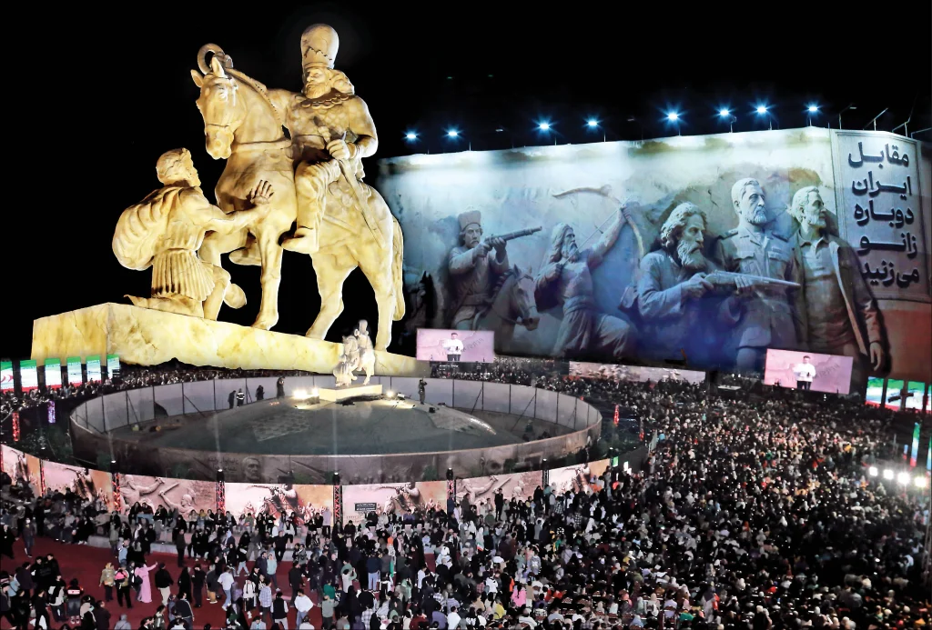 رونمایی از تندیس زانو زدن والرین در مقابل پادشاه ساسانی در میدان انقلاب تهران + ویدیو