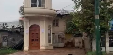 ساختمان عجیب‌وغریب ۱۲ متری در ماسال گیلان را ببینید + ویدیو