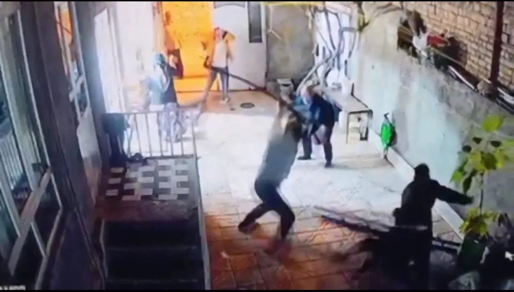 حمله گروهی اراذل و اوباش به زوج سالخورده بر سر اختلافات ملکی و فوت پیرمرد اهری 