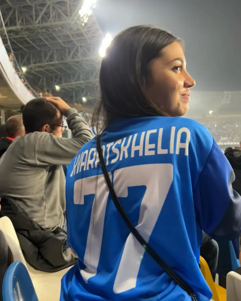 آنا گگنوسو ناپولی