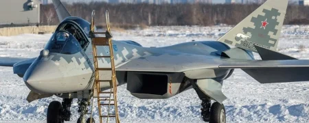 بازدید محمد بن‌زاید از سوخو ۵۷ روسیه در نمایشگاه هوایی دبی ۲۰۲۵ + ویدیو