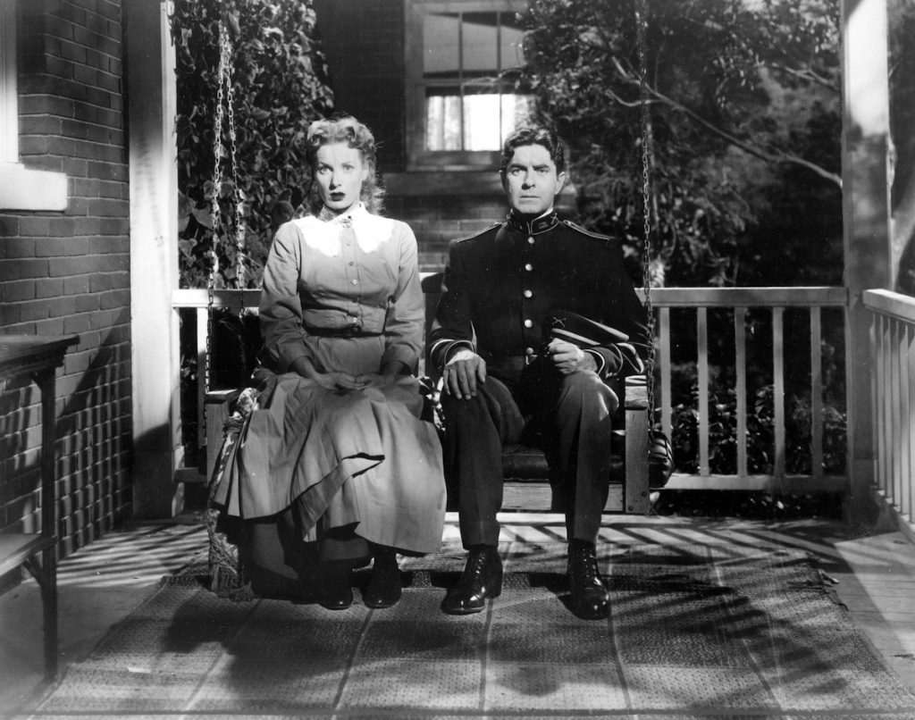 صف طولانی خاکستری ۱۹۵۵