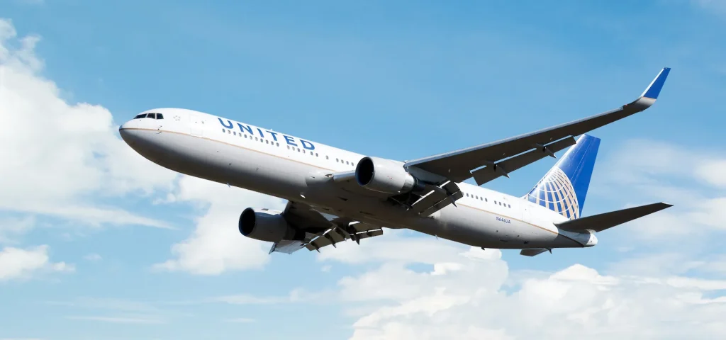 لحظه نفسگیر فرود سخت و ناموفق بوئینگ ۷۶۷ در فرودگاه زوریخ  + ویدیو