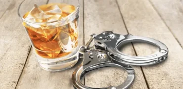 بازداشت ۷ بازیگر سرشناس‌ با ۳۸ لیتر مشروب در جشن تولد «ع. ش»