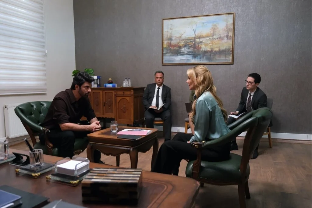 سریال سرزمین‌های حاصلخیز