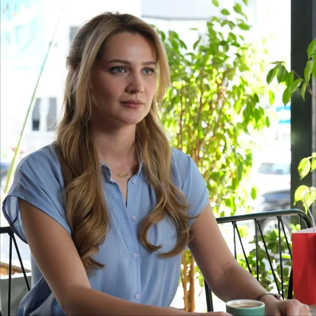 سریال سرزمین‌های حاصلخیز