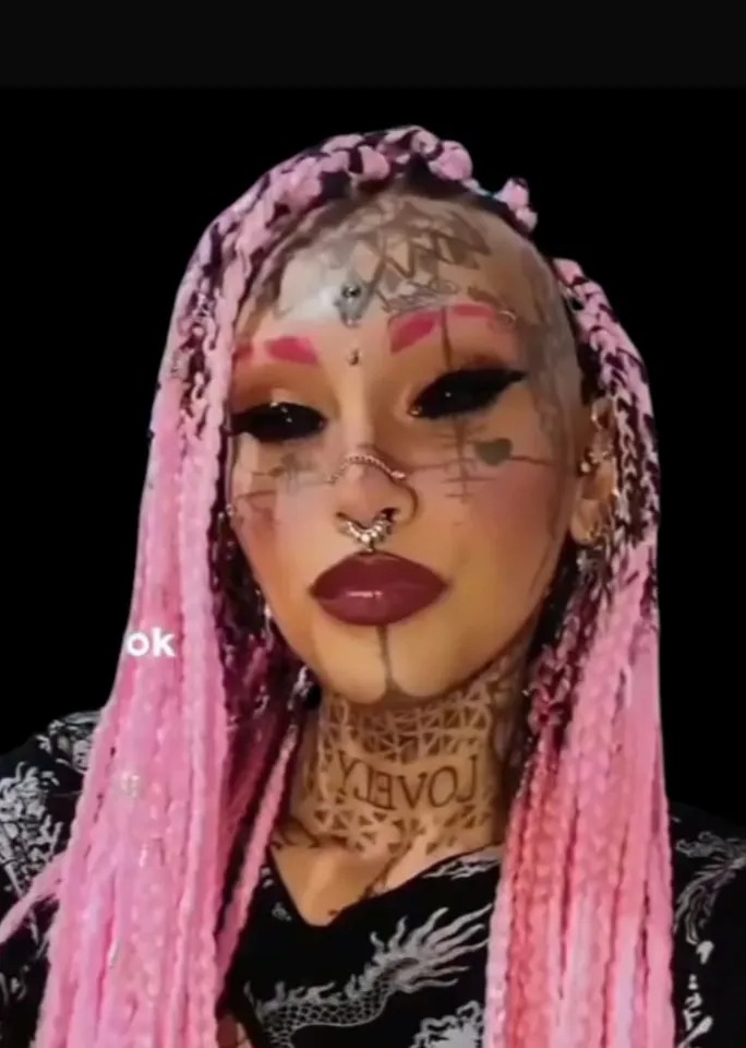 یکی از مشتری ها الکساندر کابِررا