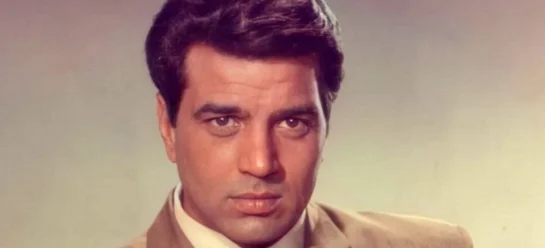 بیوگرافی درمندرا؛ «اَبرمرد» بالیوود و ستاره فیلم «شعله» در ۸۹ سالگی درگذشت