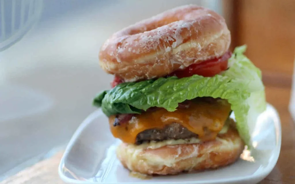 بررسی ۲۳ سبک آشپزی در کشورهای مختلف جهان؛ از هند و ایتالیا تا آمریکا و بریتانیا