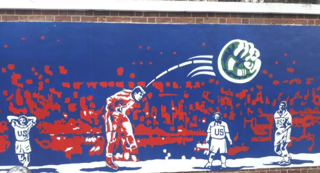 نقاشی دیواری سفارت آمریکا در تهران