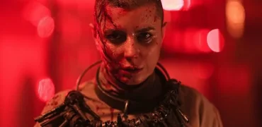 انتقاد تند از اکران آثار «زن‌ستیز» و عدم نمایش فیلم‌هایی که در «ستایش زن» هستند!