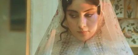 مراسم خواستگاری شخصیت محبوبه با بازی ترلان پروانه در «بامداد خمار» + ویدیو