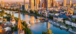 فرانکفورت در بهار و تابستان؛ چرا این شهر آلمانی در فصل‌های گرم جذاب‌تر است؟