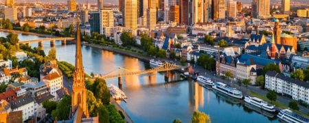 فرانکفورت در بهار و تابستان؛ چرا این شهر آلمانی در فصل‌های گرم جذاب‌تر است؟