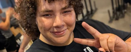 بازپس‌گیری عنوان قوی‌ترین زن جهان از ورزشکار آمریکایی پس از افشا شدن جنسیت او