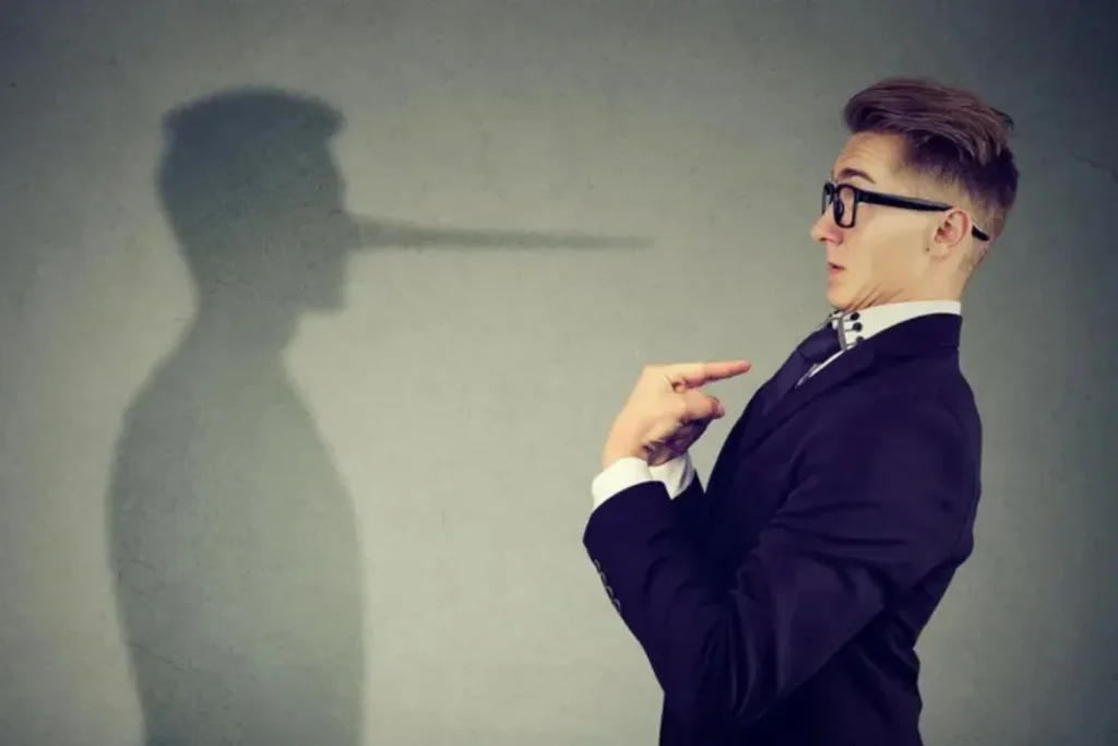 جاسوس سابق سازمان سیا روش ساده‌ای برای تشخیص دروغ گفتن دیگران فاش کرد