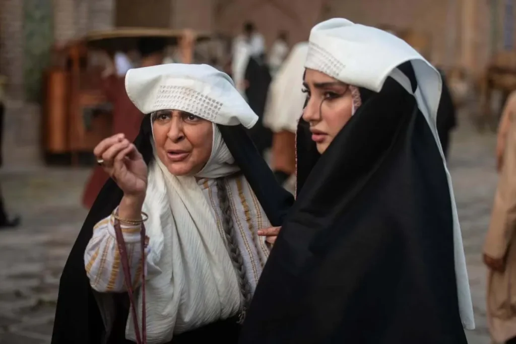 نگاهی به بازی مرجانه گلچین در سریال «بامداد خمار»؛ الحق که دود از کُنده بلند می‌شود!