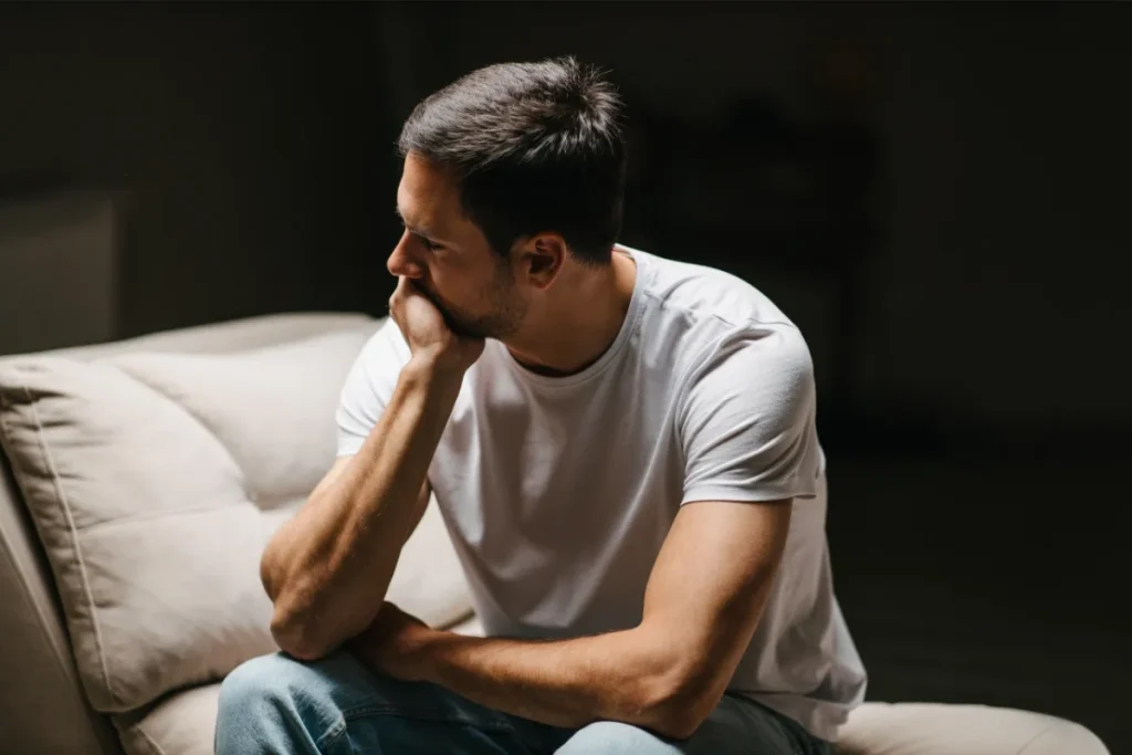 راه‌های تشویق مردان به صحبت‌کردن و جمله‌هایی که وضعیت را بدتر می‌کند