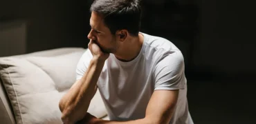 راه‌های تشویق مردان به صحبت‌کردن و جمله‌هایی که وضعیت را بدتر می‌کند