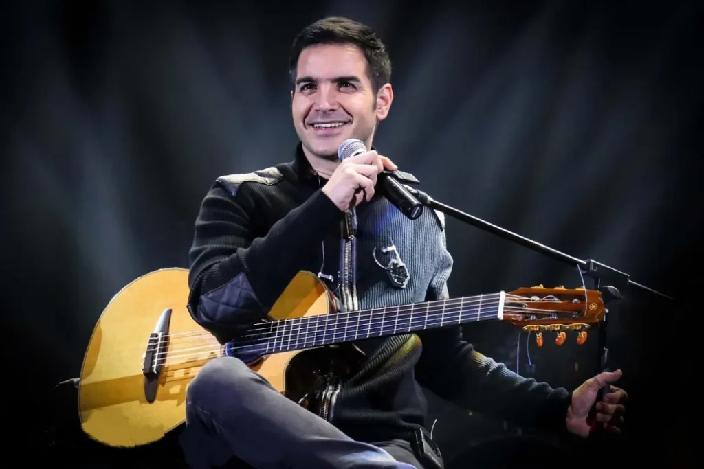 محسن یگانه پس از یک دوره درمان با بازگشت به اجرا هوادارانش را از نگرانی درآورد