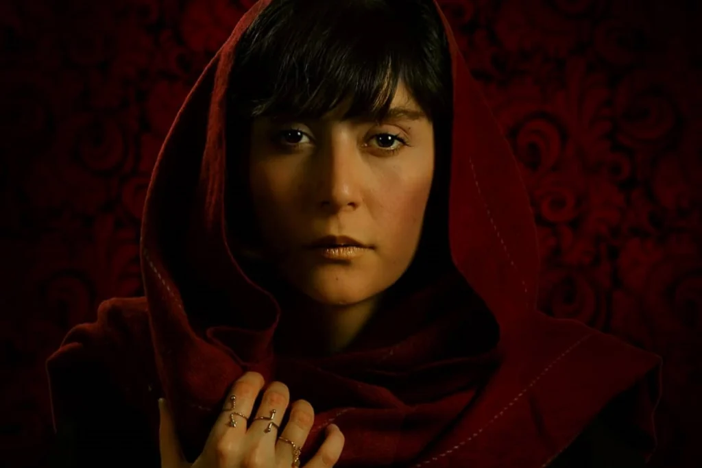 بیوگرافی مژده دایی؛ از حضور فعال در تئاتر تا فوت ناگهانی در ۳۸ سالگی