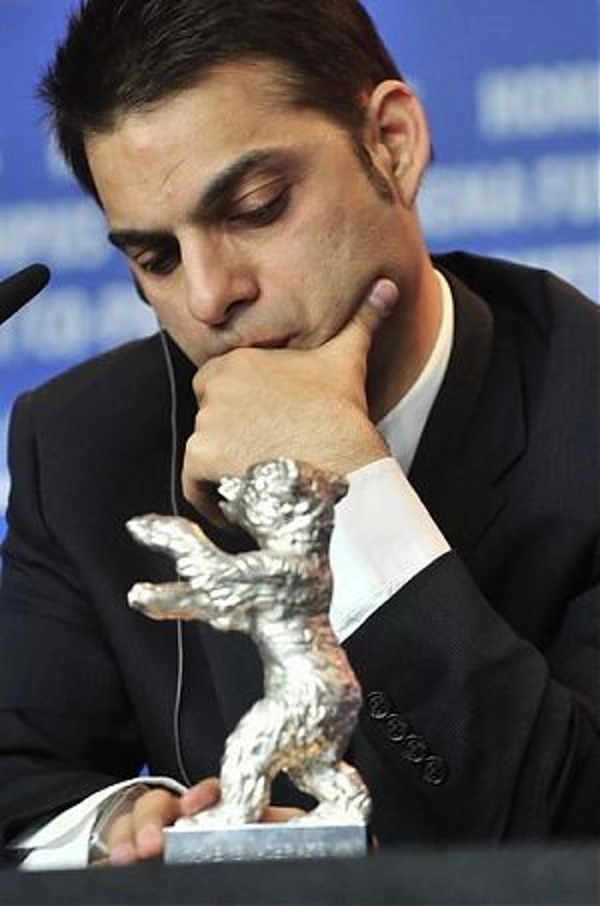 خرس نقرهای پیمان معادی