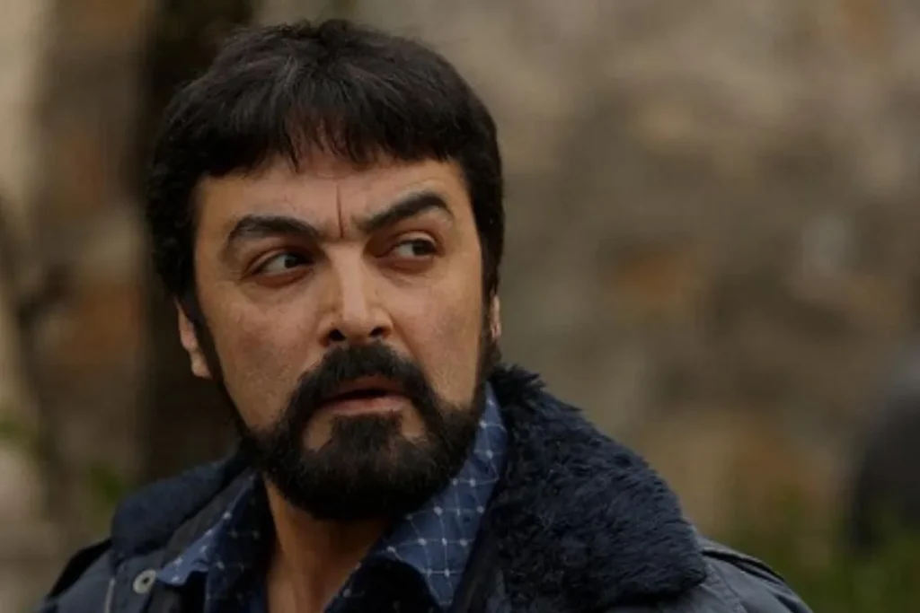 بیوگرافی بازیگر نقش «کبیر» در سریال «آنام»؛ شهرام خزرایی در جوانی و خسرو شهراز در پیری