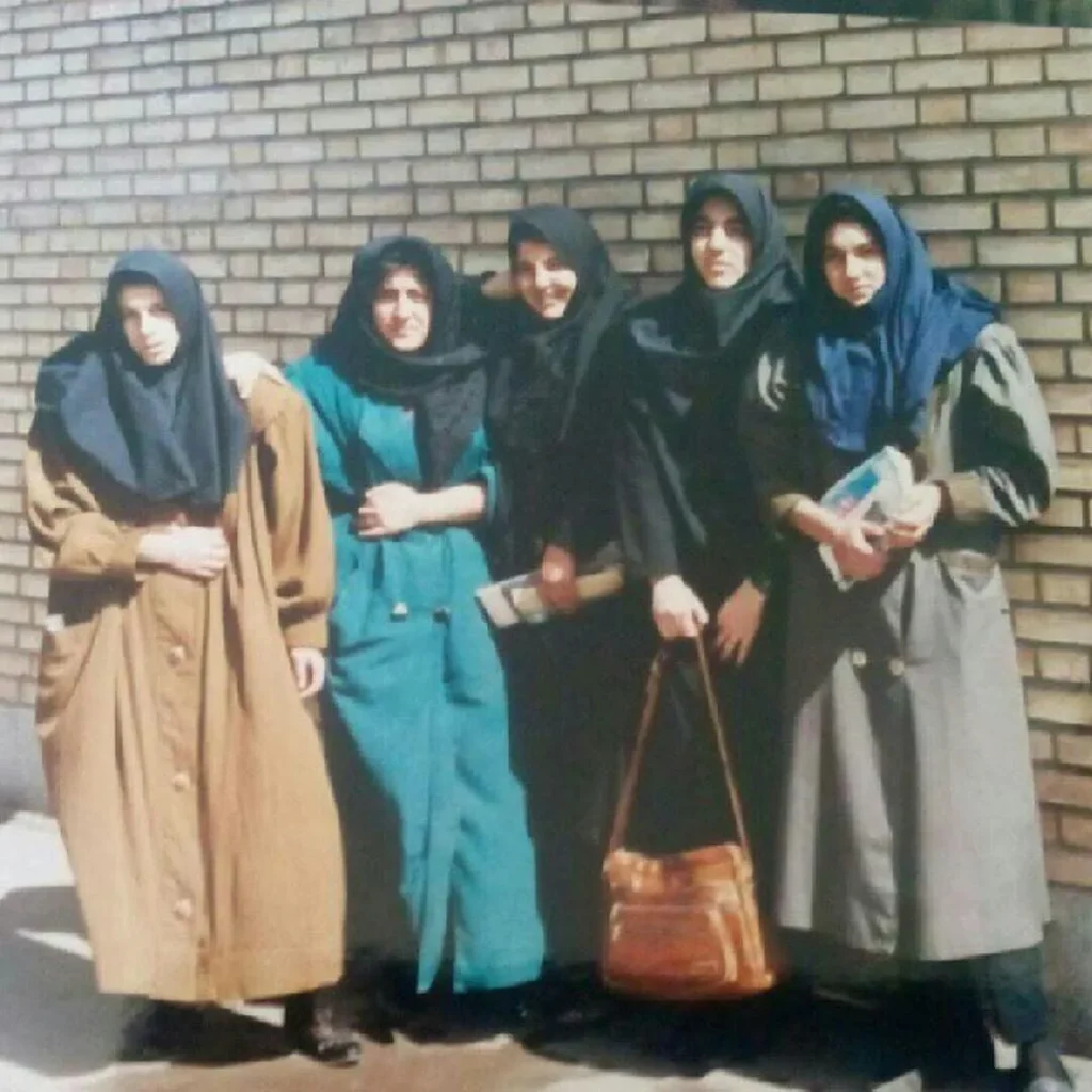 دانشجو دهه ۶۰