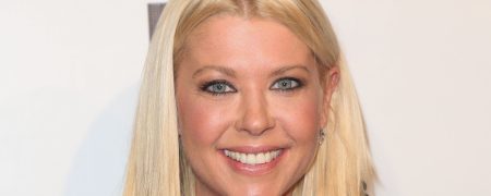 ستاره American Pie پس از خوردن یک نوشیدنی مسموم به بیمارستان منتقل شد